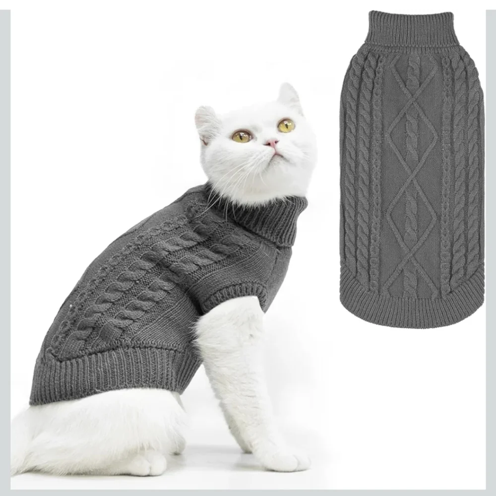 Sz M Grey Cable Knit Cat Pullover Sweater